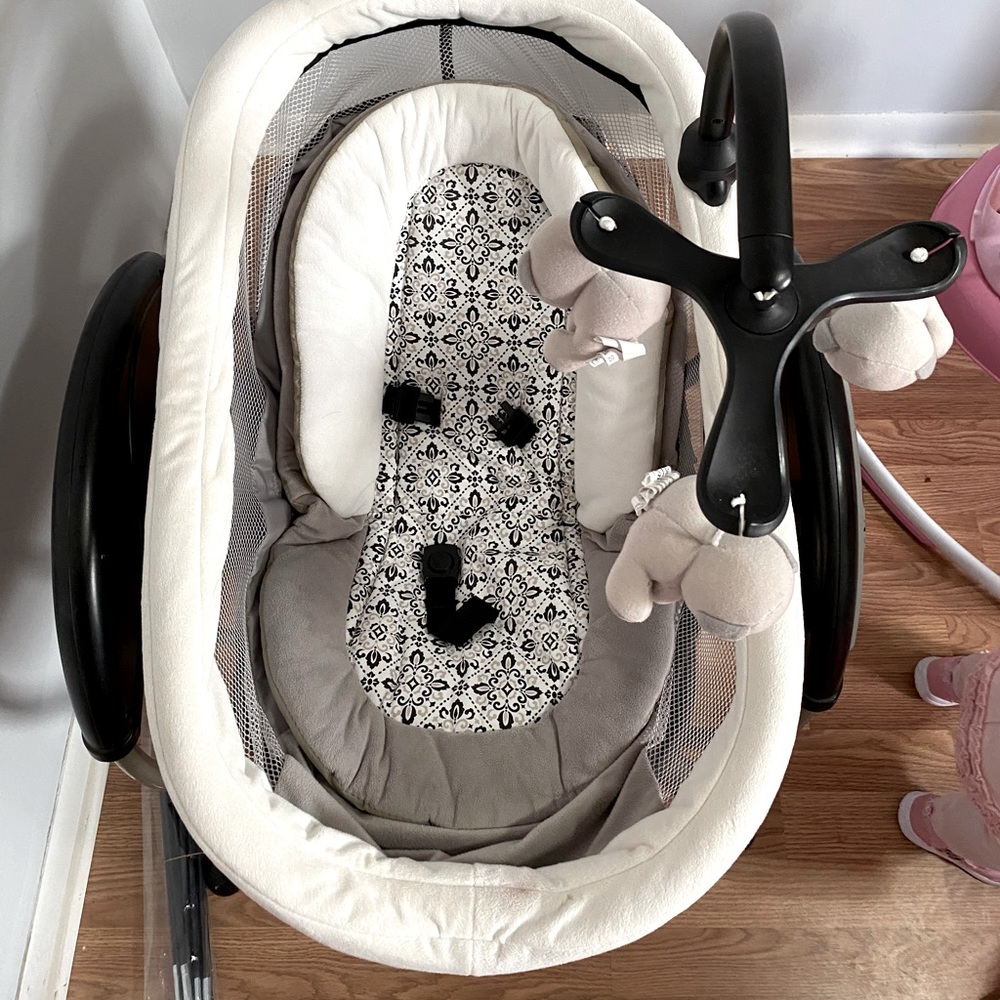Graco swing